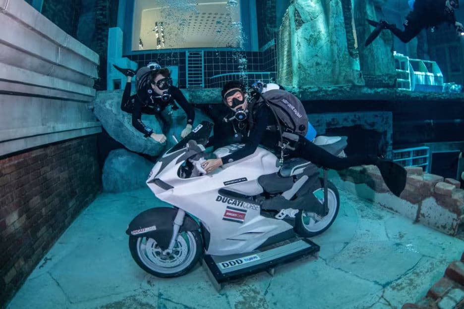 Deep Dive Dubai view 1